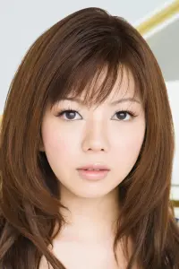 Фото  (Yui Makino)