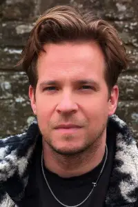 Фото  (Sander Jones)