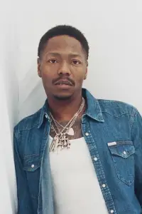 Фото  (Franz Lyons)