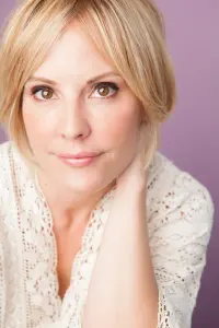 Фото Емма Колфілд Форд (Emma Caulfield Ford)