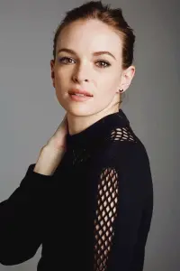 Фото Даніель Панабейкер (Danielle Panabaker)