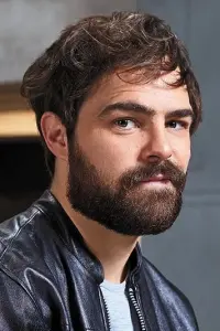 Фото Пітер Ланзані (Peter Lanzani)