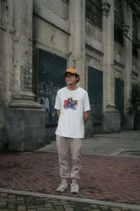 Фото  (Julius Renomeron Jr.)