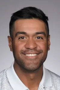 Фото  (Tony Finau)