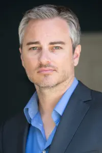 Фото Кер Сміт (Kerr Smith)