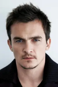 Фото Руперт Френд (Rupert Friend)