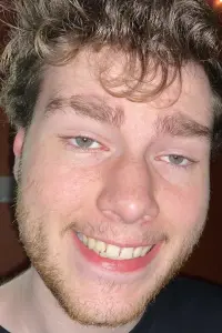 Фото Уорнер Годгінс (Warner Hodgins) #384374