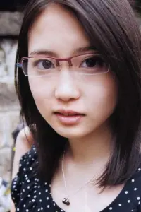 Фото Міраі Шида (Mirai Shida)