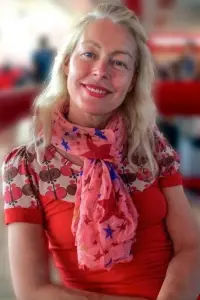 Фото Вірджині Вагон (Virginie Wagon) #347259