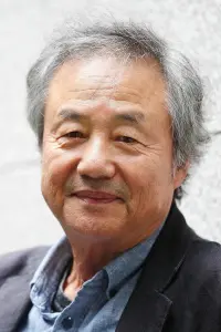 Фото  (Jeong Dong-hwan)