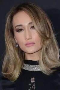 Фото Меггі К (Maggie Q)
