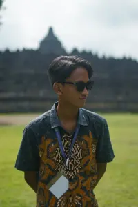 Фото  (Andi Risdianto)