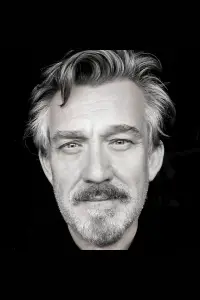 Фото  (Robert Hollocks) #500506