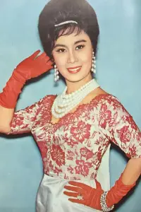 Фото  (Law Yim-Hing)