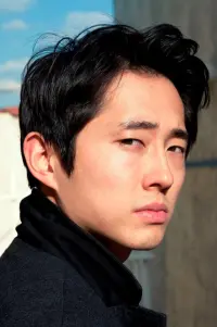 Фото Стівен Юн (Steven Yeun)