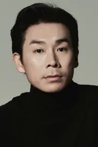 Фото  (Kim Dae-gon)
