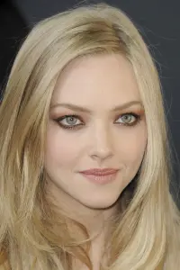 Фото Аманда Сейфрід (Amanda Seyfried)