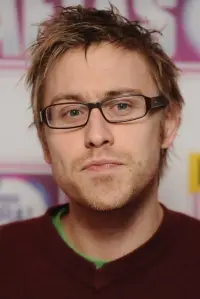 Фото  (Russell Howard)