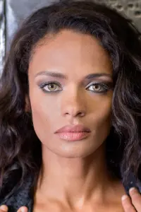 Фото Кандіс Макклюр (Kandyse McClure)
