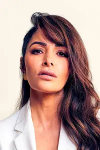 Фото Сара Шахі (Sarah Shahi)