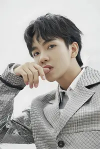 Фото  (Zheng Fanxing)