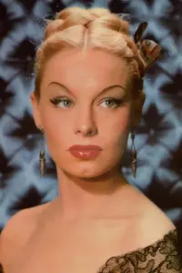Фото  (Lili St. Cyr)