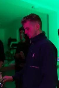 Фото  (Tom Philippe)