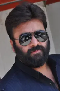 Фото  (Nara Rohith)