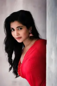 Фото  (Samia Othoi)