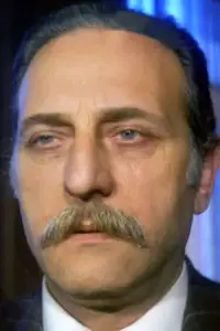 Фото  (Zeki Tüney)