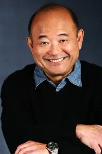 Фото Клайд Кусацу (Clyde Kusatsu)