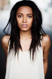 Фото Мейсі Річардсон-Селлерс (Maisie Richardson-Sellers)