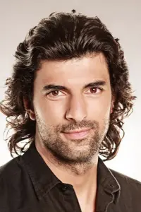 Фото  (Engin Akyürek)