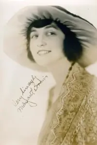 Фото  (Margaret Loomis)