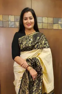 Фото Сумалатха (Sumalatha)