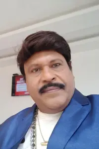 Фото  (Mimicry Dayanad)