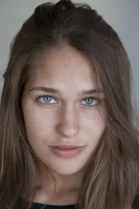 Фото Лола Кірк (Lola Kirke)