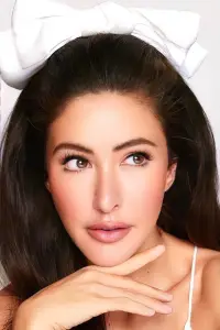 Фото  (Sririta Jensen)