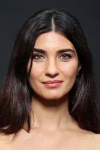 Фото Туба Бююкюстюн (Tuba Büyüküstün)