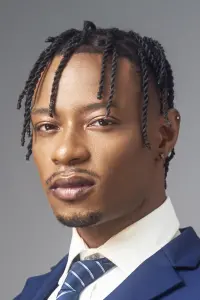 Фото  (Charlie St. Cyr)