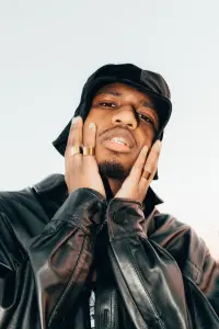 Фото  (Guapdad 4000)