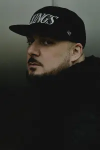 Фото  (Kool Savas)