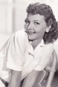 Фото  (Mary Martin)