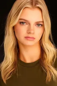 Фото  (Emily Kelavos)