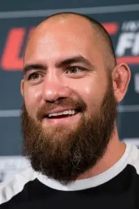 Фото  (Travis Browne)