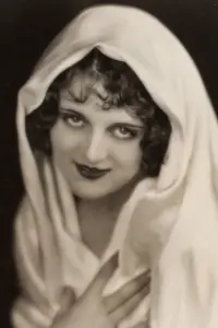 Фото  (Dorothy Dwan)