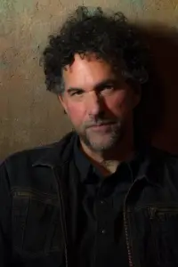 Фото  (Mickey Raphael)