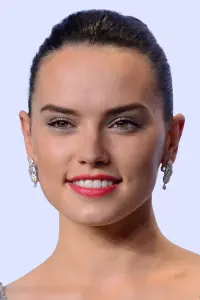 Фото Дейзі Рідлі (Daisy Ridley)