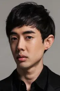 Фото  (Lee Kang-wook)