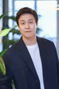 Фото  (Choi Dae-chul)